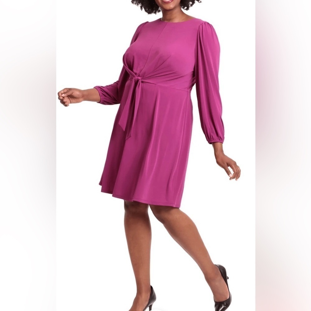 Nwot London Times‎ Woman Size 2X Long Sleeve Tie Waist Short Dress